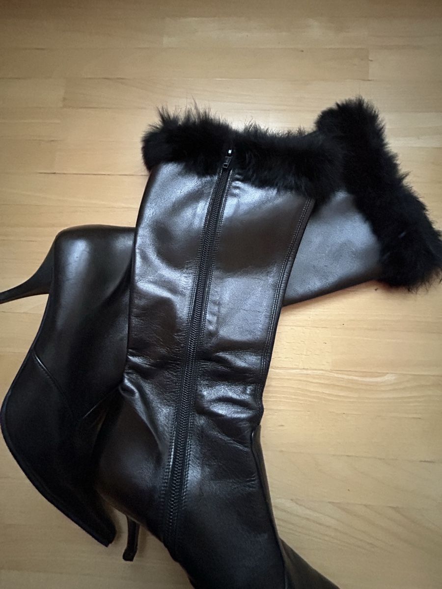Damenschuhe: Schwarze LederWinterstiefel mit Pelz, Gr.36 – Gebraucht aus Zürich von keinweiss 1