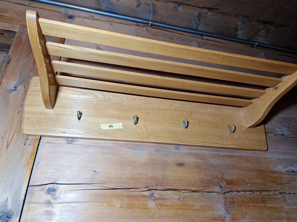 Garderobe: Garderobe – Gebraucht aus Grindelwald von jana2094 1