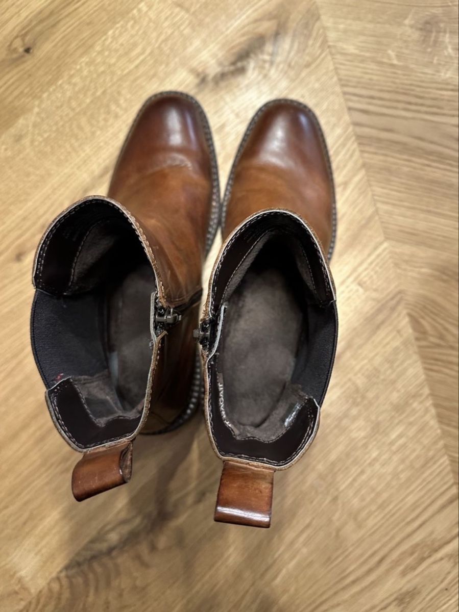 Scarpe da donna: Damen Stiefeletten cognac Grösse 40 – Usato da Winterthur venduto da Fiore0011 4