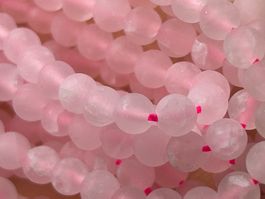 Strang echte matte Rosenquarz beads 4 mm