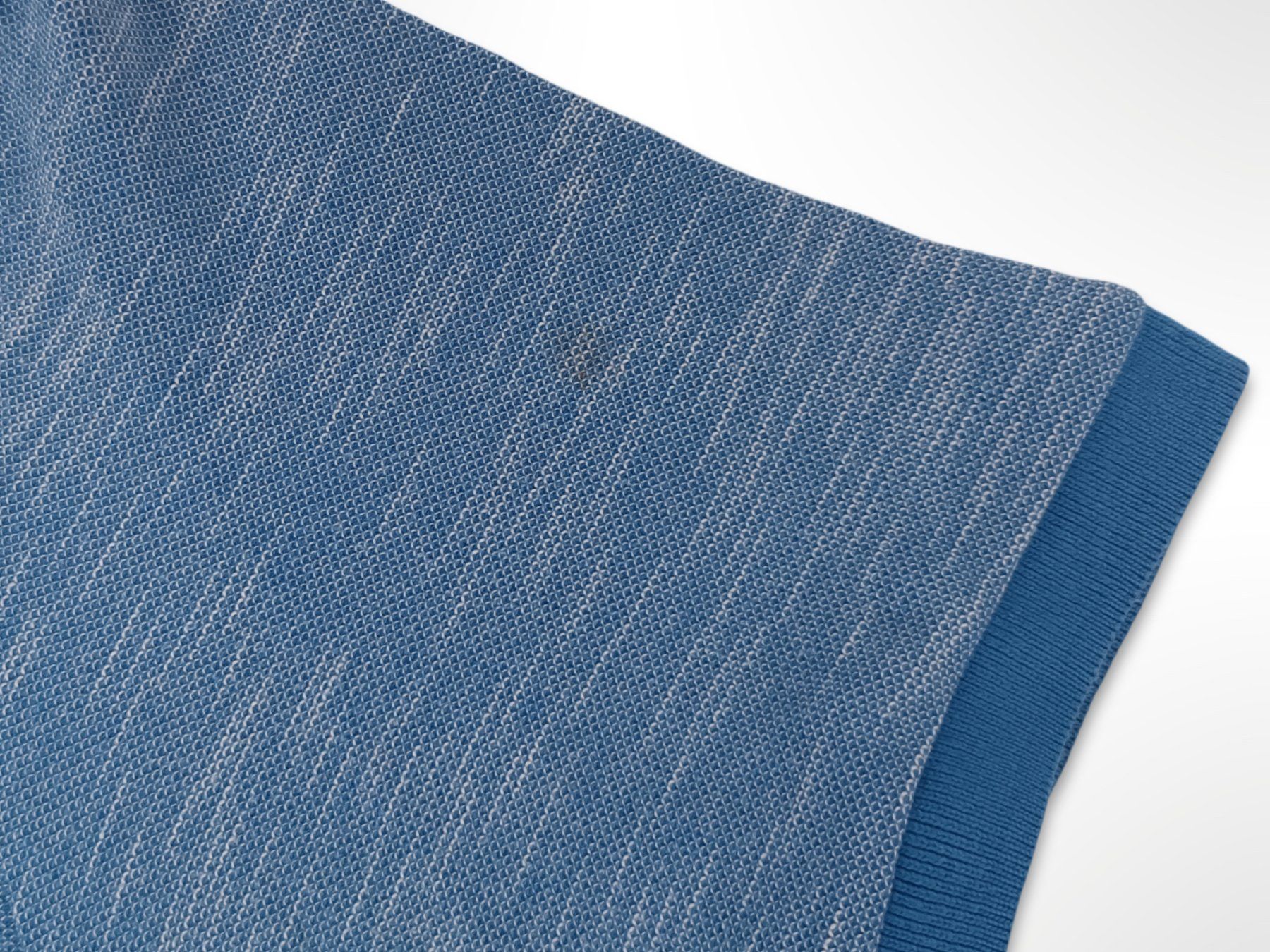 Maddison Polos: MADDISON Hellblaues Poloshirt Gr. XL – D'occasion à Suhr par Restwert_Suhr 7