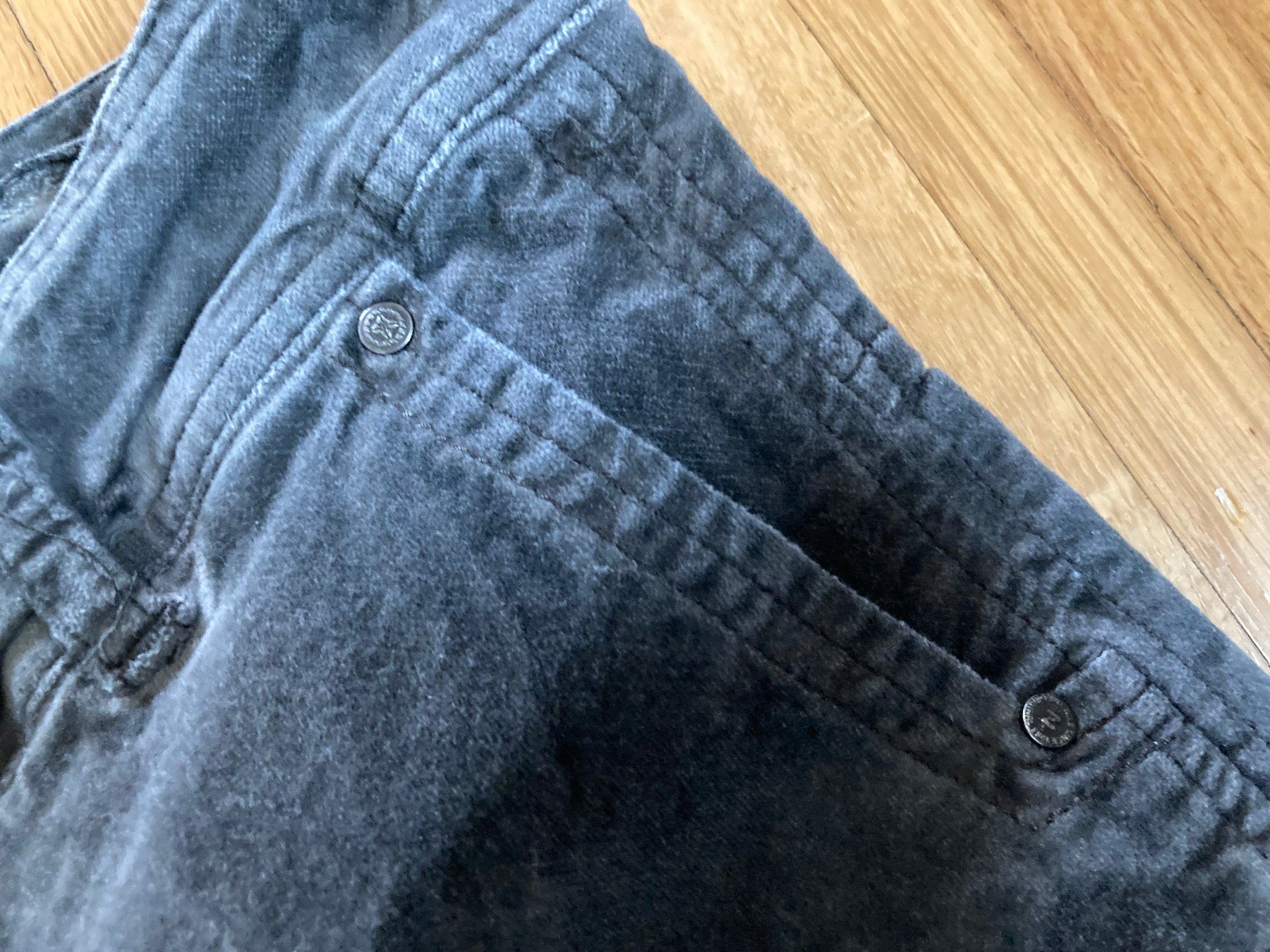 Nile Pantaloni: Nile Samt Culotte XS – Usato da Hombrechtikon venduto da star8888 2