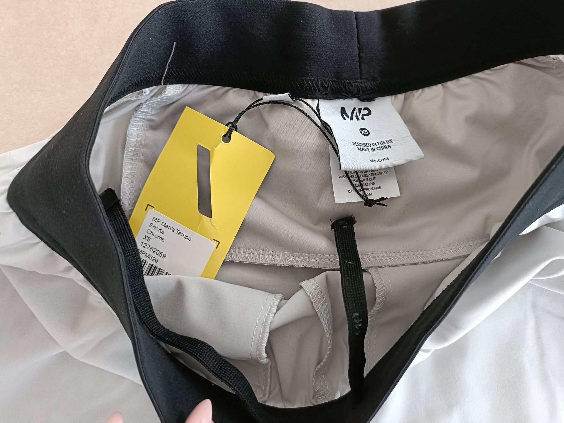 Hosen: Herren Shorts Silver - Grösse XS – Neu und originalverpackt aus Rickenbach b. Wil von Kth_v8 2