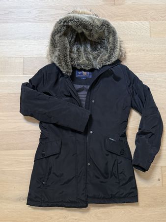 Parka Woolrich nero taglia S con doppia pelliccia cappuccio