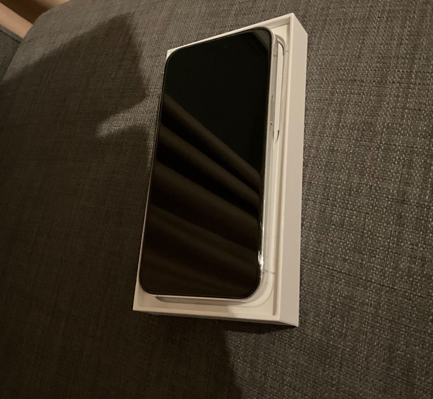 Apple Portables: Apple iPhone 14 Pro Max – D'occasion à Glattbrugg par fla_xsk5 1