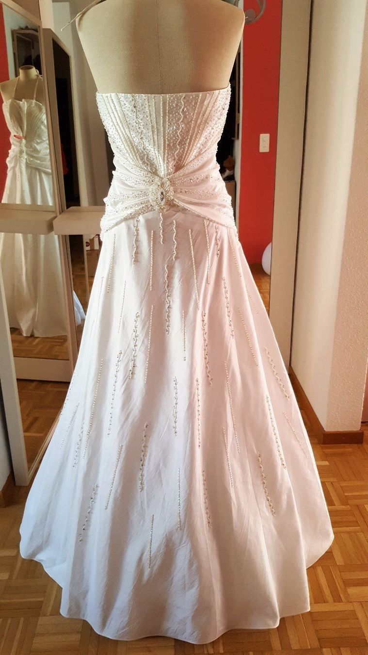 Vestiti: Brautkleid, ivory, Gr. 46 AUSVERKAUF!! – Nuovo e nell'imballaggio originale da turbenthal venduto da lory300zx 3