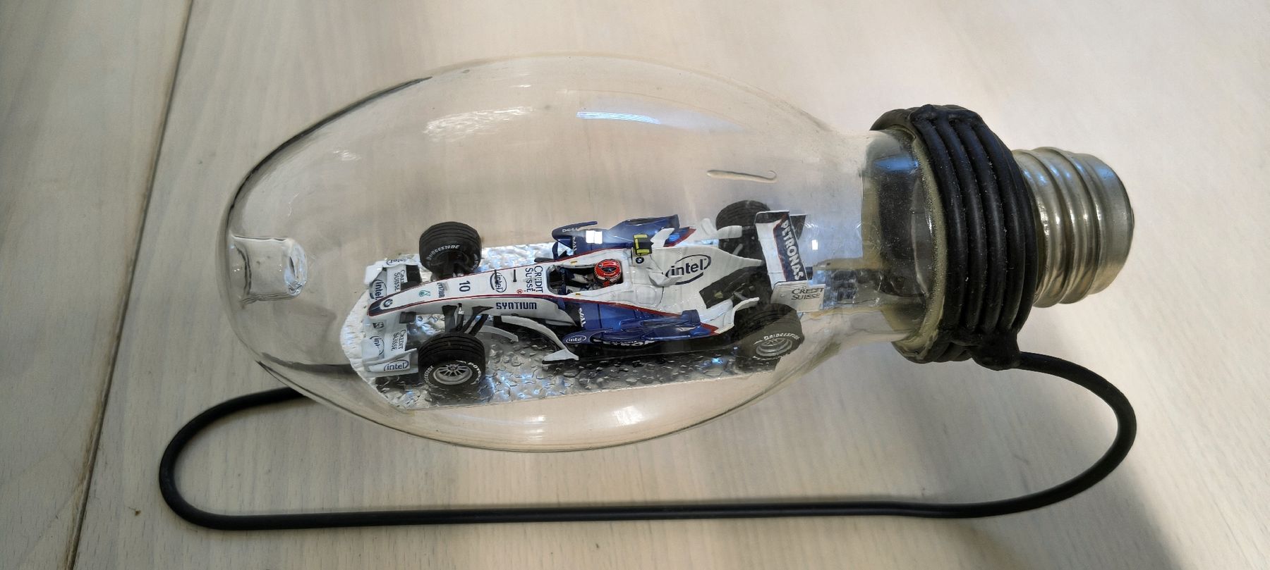 Modellbausätze & Standmodelle: BMW Sauber Modell 1:43 – Gebraucht aus Kirchleerau von Truckmen