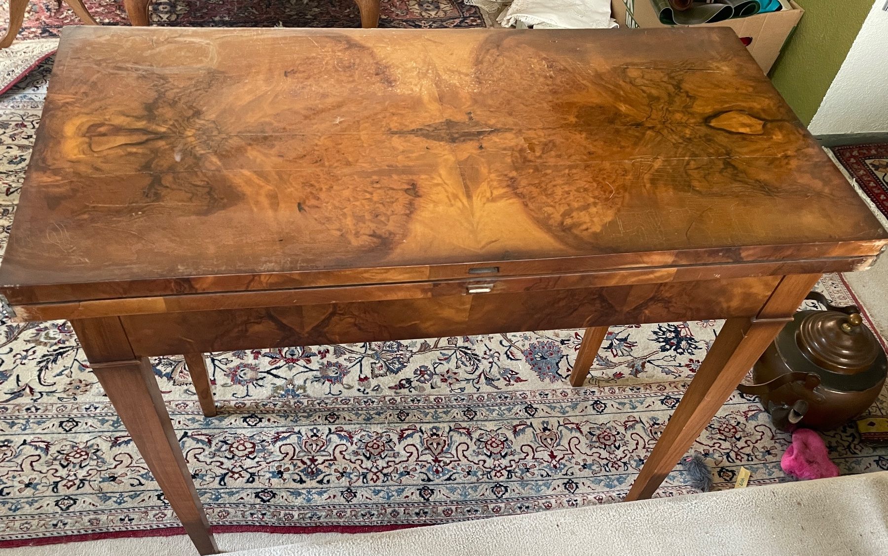 Tables: Biedermeier Beistelltisch Nussbaum Klapptisch – D'occasion à Volketswil par rubin74 4