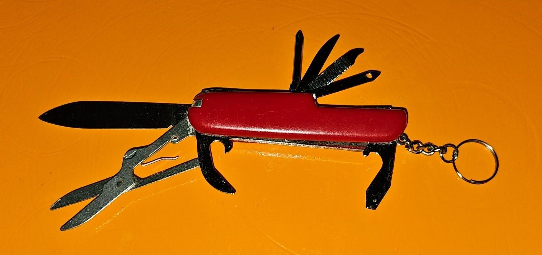 Coltelli tascabile: Taschenmesser, Sackmesser, rot, – Usato da Kreuzlingen venduto da UAE 1