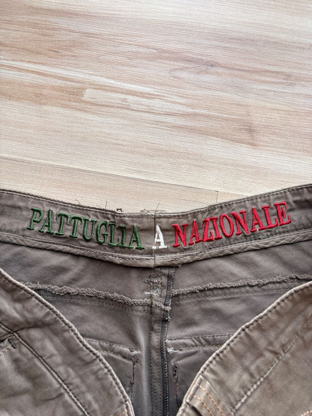 Pantaloni: Cargopants Vintage – Usato da Wigoltingen venduto da _vntg_ 2