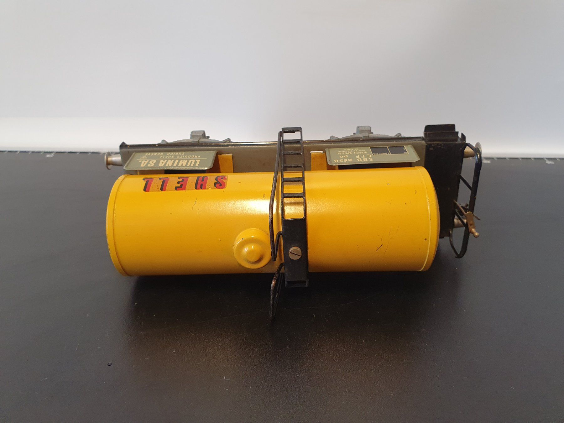 Buco Modelleisenbahnen: BUCO:0: SBB SHELL KESSELWAGEN MIT PLATTFORM – Gebraucht aus Biglen von taunus82 5