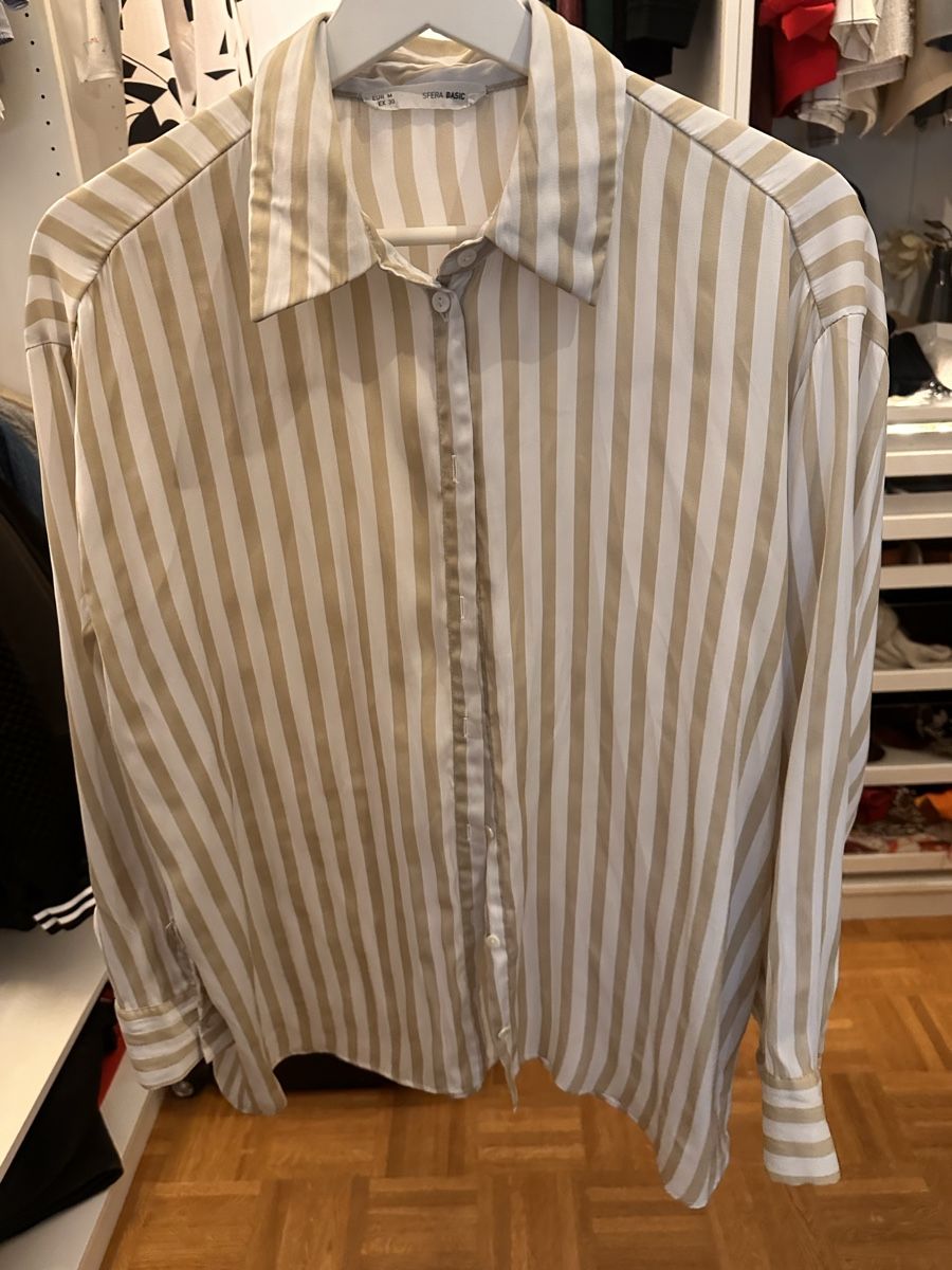 Camicette: Trendsicher! Sfera Basic Streifenbluse, Gr. M, Top Zustand! – Usato da Dierikon venduto da anfuchs