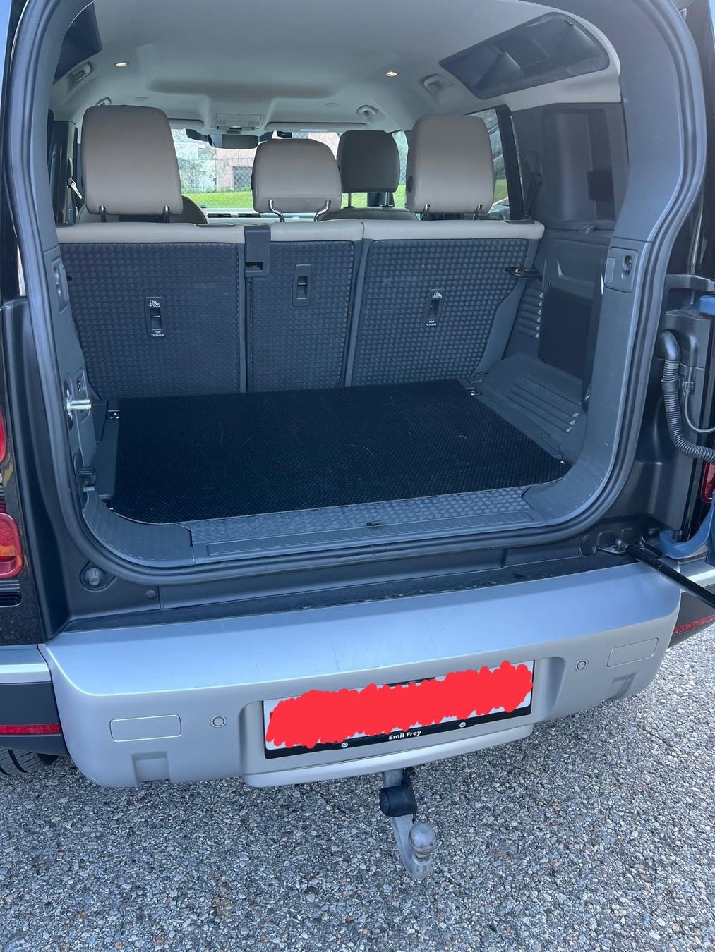 Land Rover Autos: Land Rover Defender 110 D250 SE 2021 – Gebraucht aus Montagnola von gca_2fc8 7