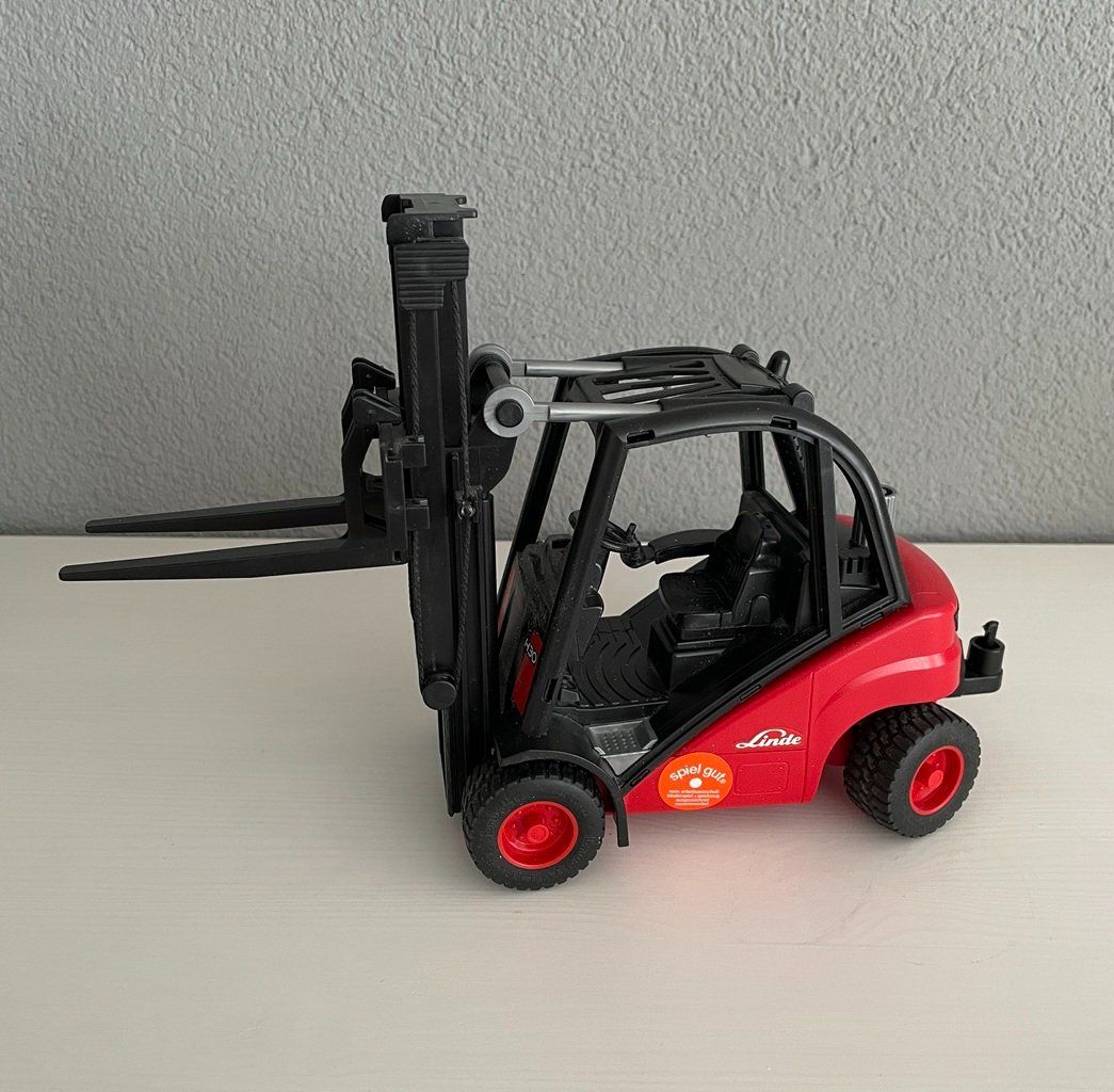 Bruder Giocattoli: Bruder Linde Gabelstapler - Set – Usato da Thun venduto da Rowaner 7