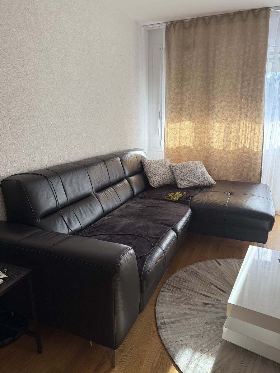 Sofas: Leder Sofa – Gebraucht aus Zollikerberg von Ja.Al. 2
