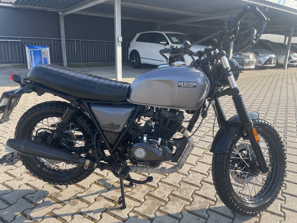 Brixton Motorcycles Route: Brixton Felsberg 125ccm – D'occasion à Andelfingen par Chiquilla0 4