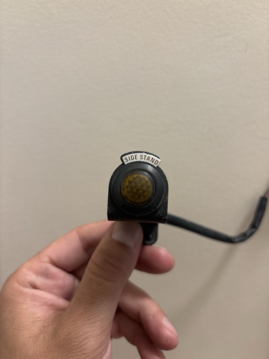Honda Tutti i ricambio per moto: Indicateur béquille/ Side Stand indicator XRV 650 – Usato da GENÈVE venduto da Gaasss 1