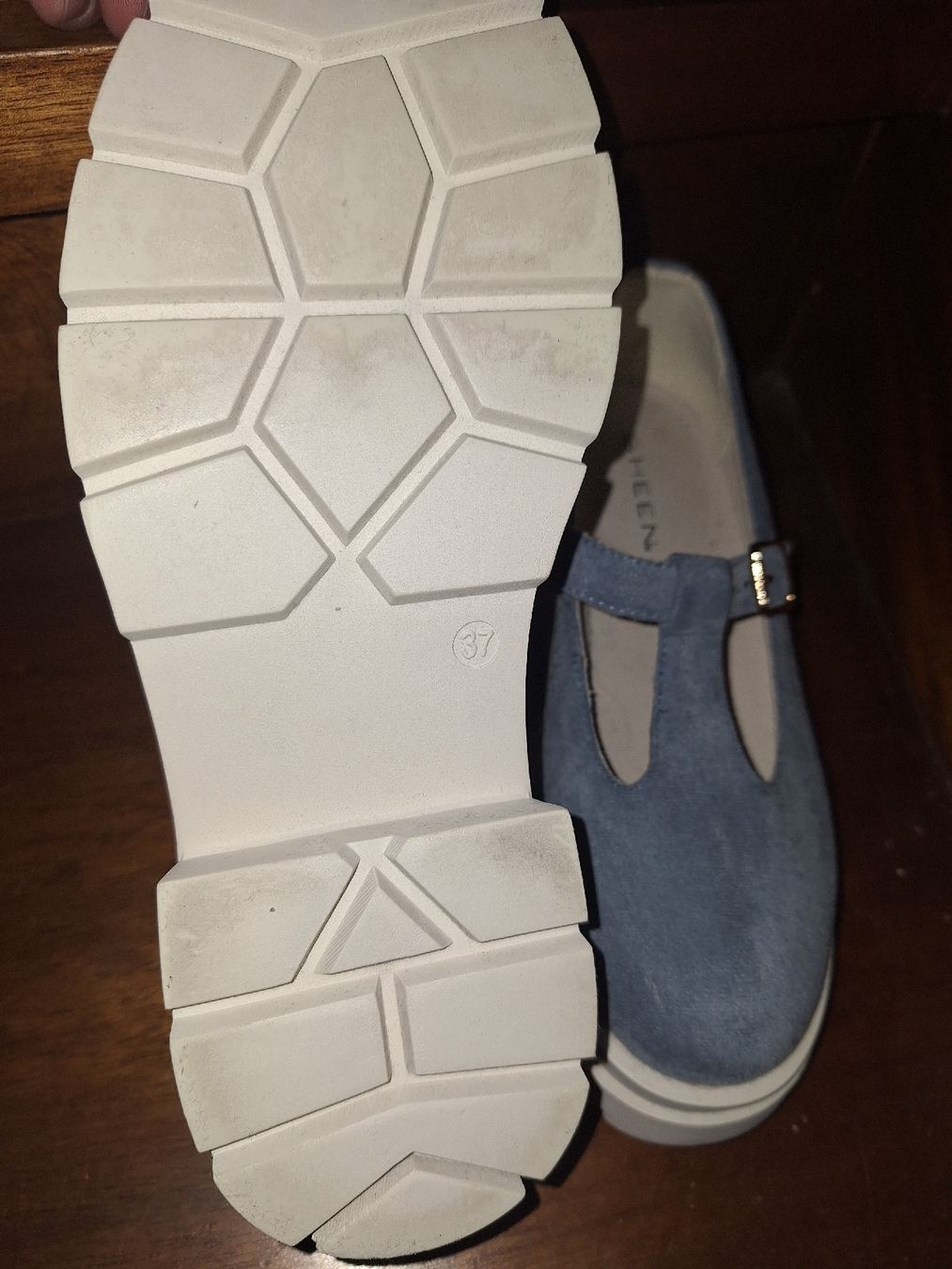 Chaussures femmes: Chaussures pour femmes, taille 37 – Neuf (Voir description) à Crans VD par Yobia8 6