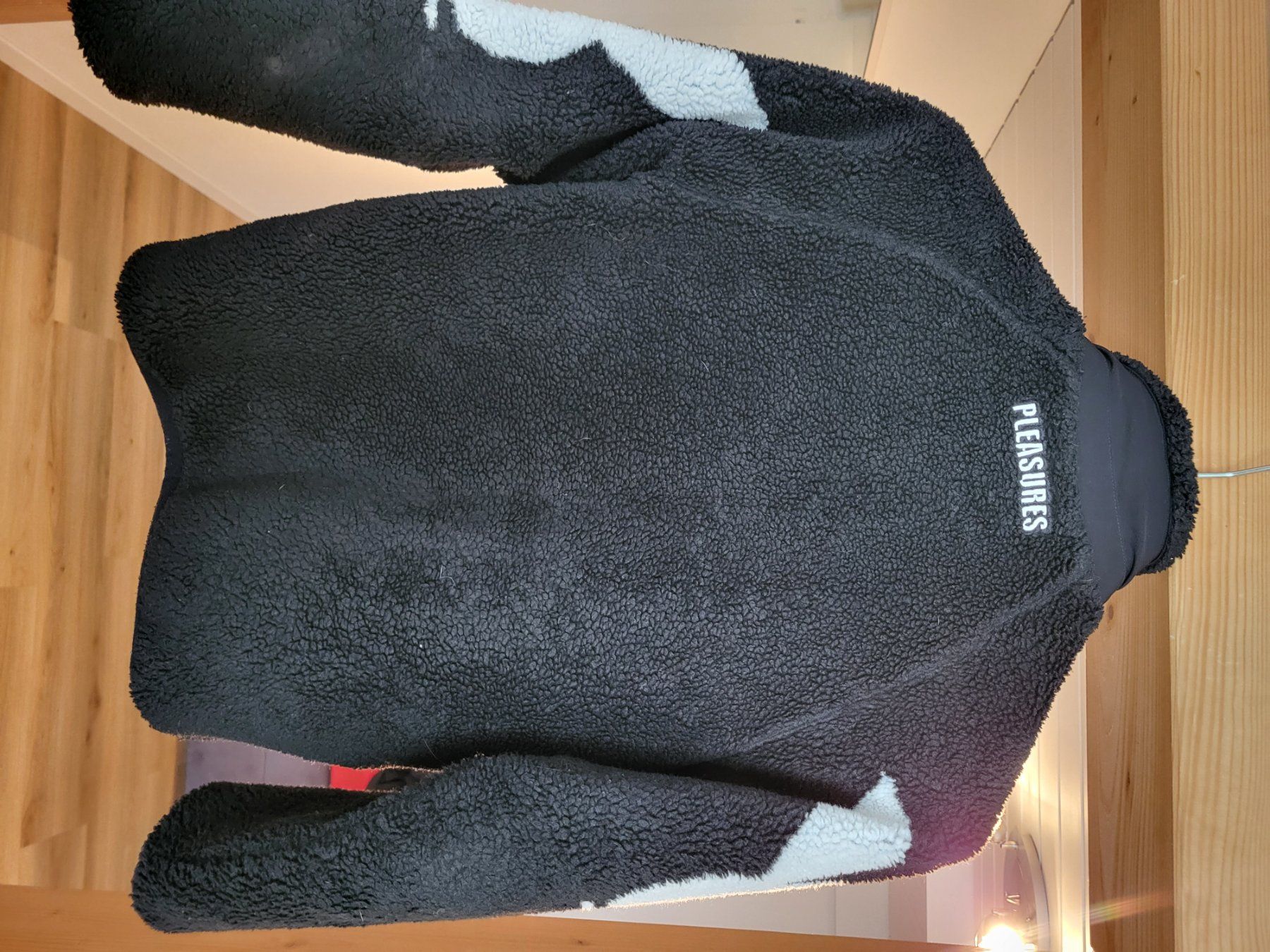Playboy Giacche: Pleasures x Playboy Jacke – Usato da Schaffhausen venduto da mil_5l9l 2