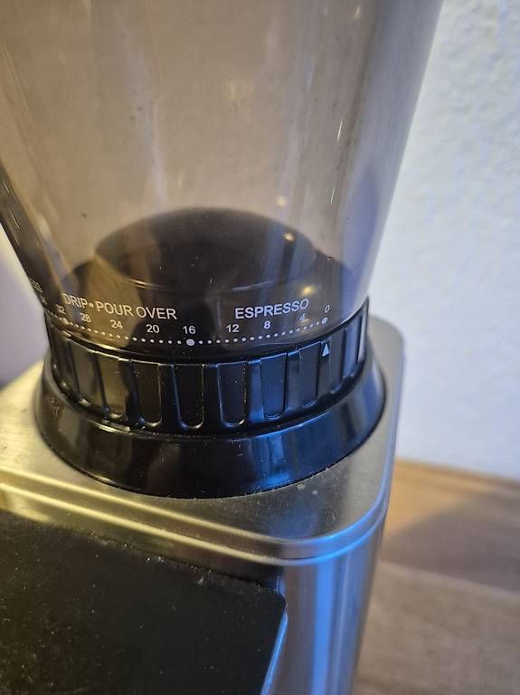 Elettrodomestici da cucina: Caso Design Kaffeemühle Barista – Usato da Zürich venduto da schreibfheler 2
