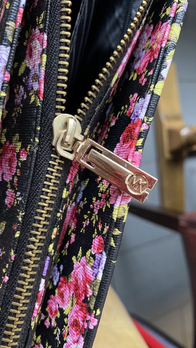 Sacs femmes: Tasche Sommertasche – D'occasion à Obfelden par tan_9lj9 8