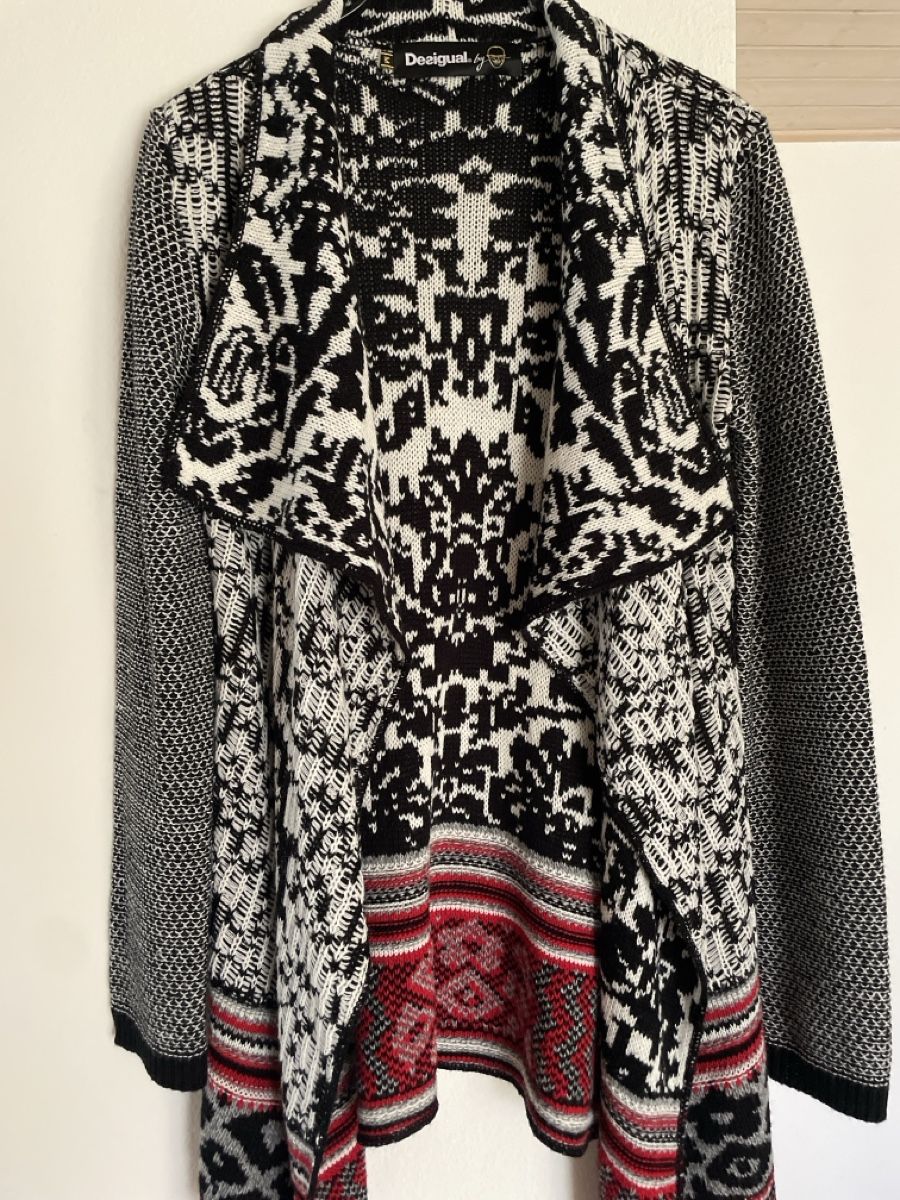 Jacken: Desigual Strickjacke, Gr. M, Schwarz/Weiss – Gebraucht aus Uster von fas_q2ft 2