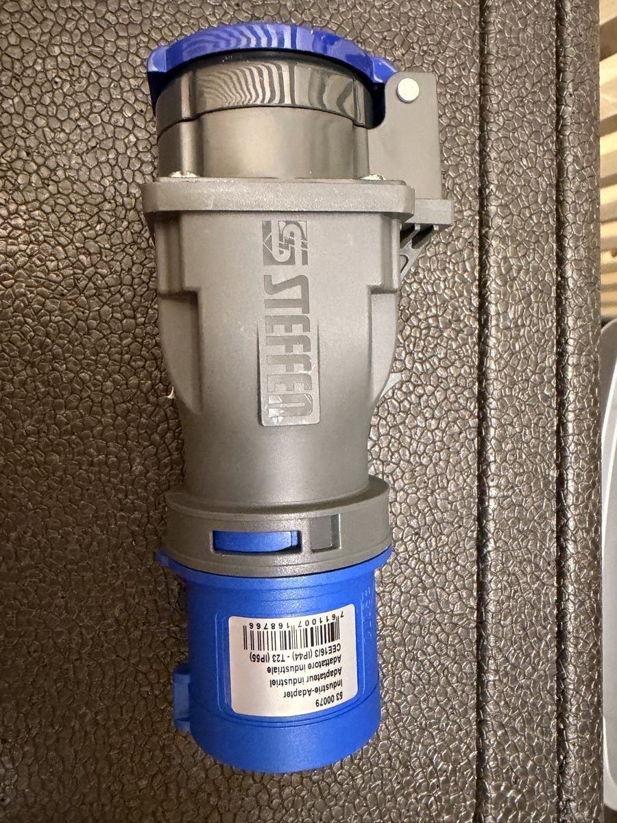 Laufwerke & Adapter: Steffner Industrie-Adapter – Gebraucht aus Kerzers von Beluluu