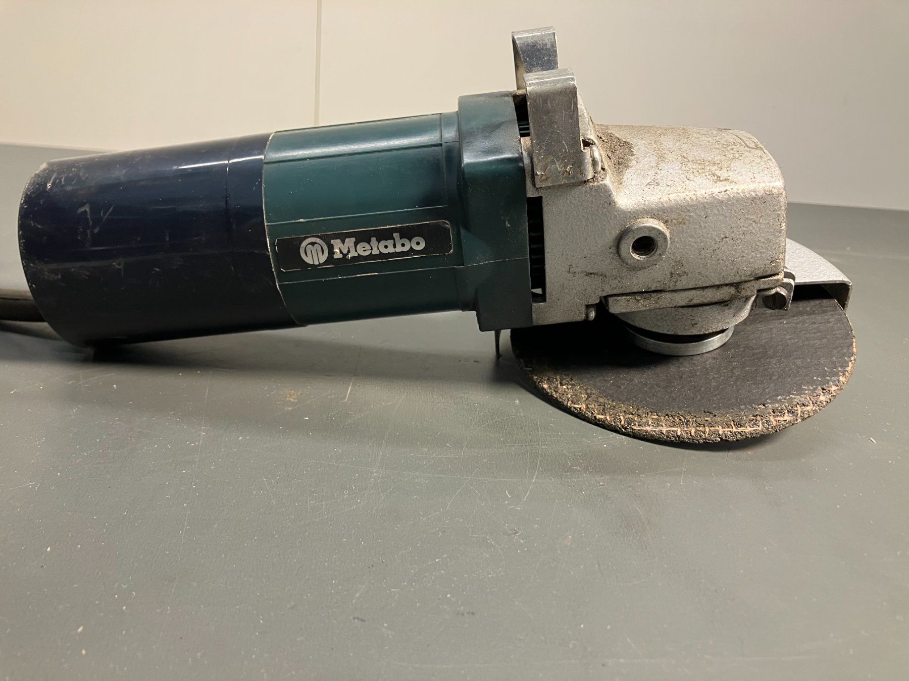 Metabo Schleifen & Polieren: METABO 6161S automatic - Winkelschleifer 550W ab 1.- – Gebraucht aus Lichtensteig von Buy24International 4