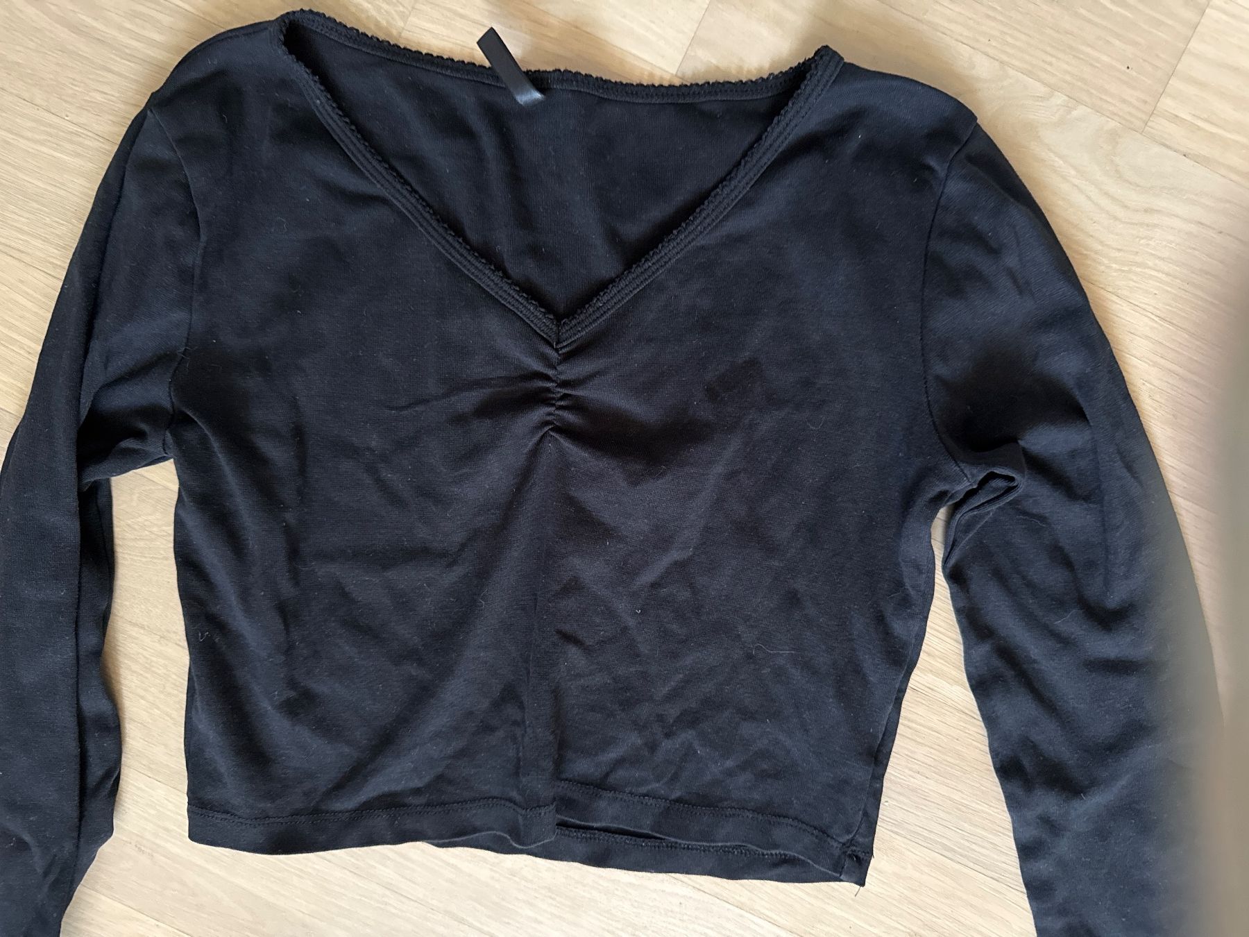 Top: Damen Kurz Pulli , Gr. M – Usato da Amriswil venduto da used2use