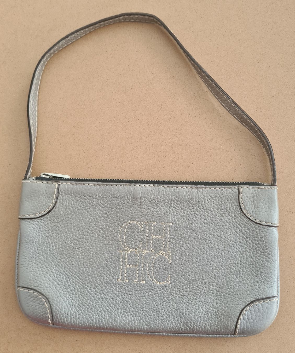Carolina Herrera Borse da donna: Carolina Herrera kleine Tasche – Usato da Nebikon venduto da Draga25