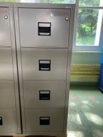 Feuerfester Aktenschrank bzw. schubladenstock Waffenschrank