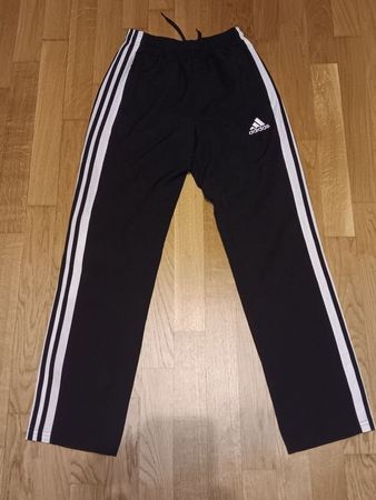 Trainingshose Gr. 164