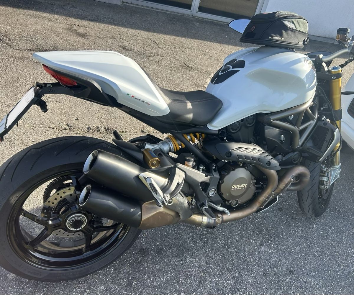 Ducati Route: DUCATI MONSTER 1200 S – D'occasion à Däniken SO par hasenpfote. 1