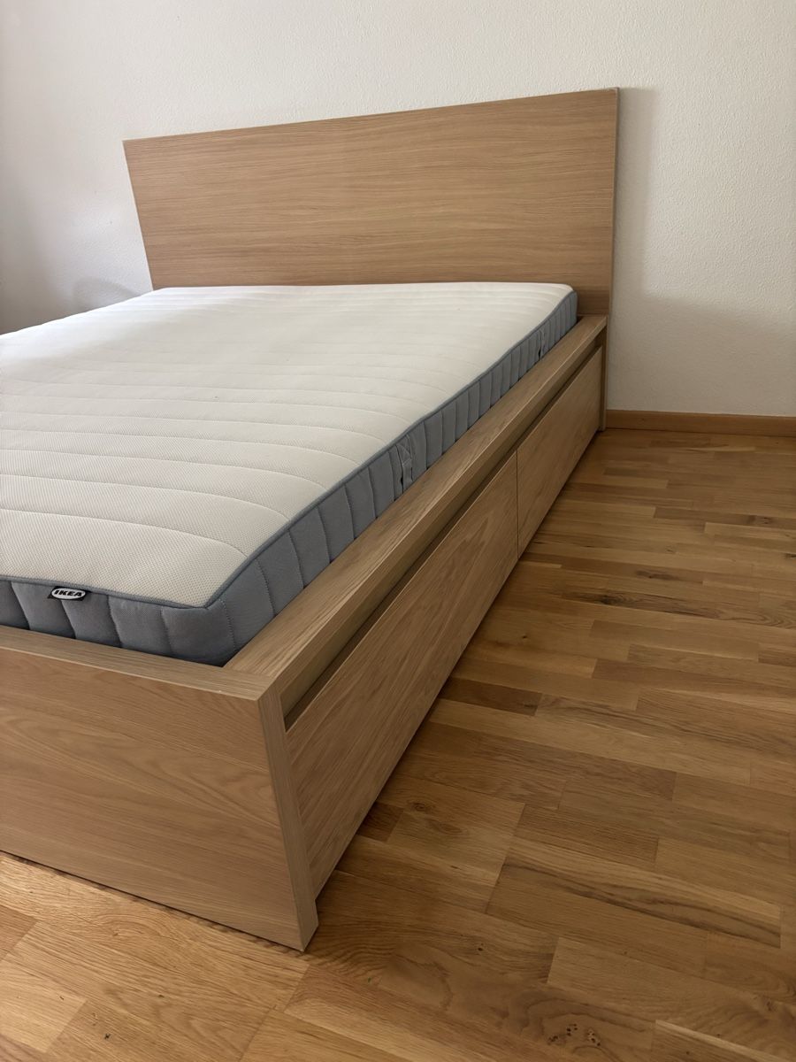 Betten: Malm Bettgestell Ikea 160x200cm  – Neu (gemäss Beschreibung) aus Zürich von Hannah.hue 2