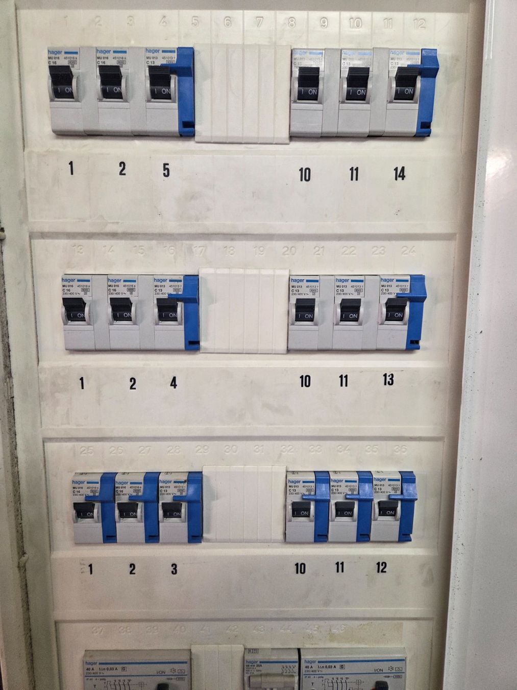 Hager Alimentazione elettrica: Sicherungdkasten – Usato da Thun venduto da 210673 2