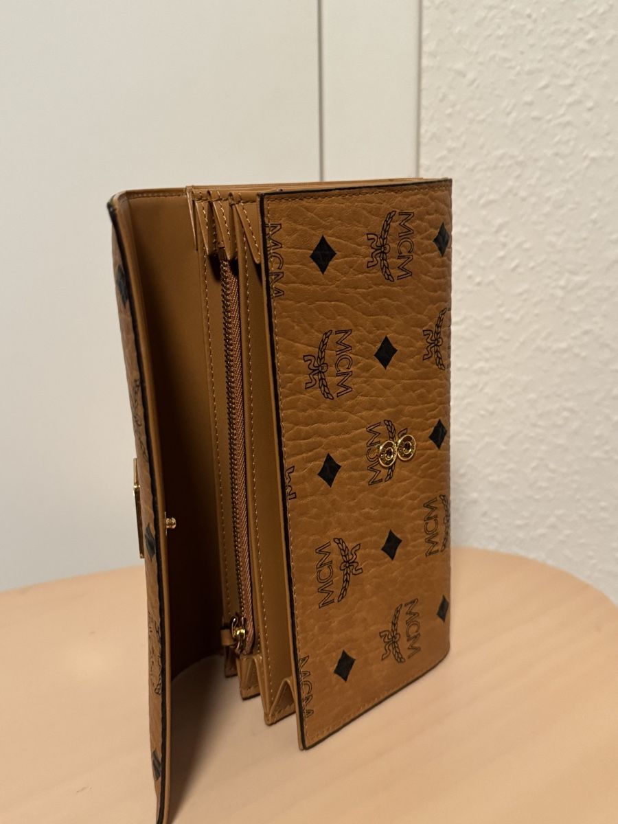 Mcm Portamonete: MCM Portemonnaie – Usato da Riehen venduto da mistercho 3