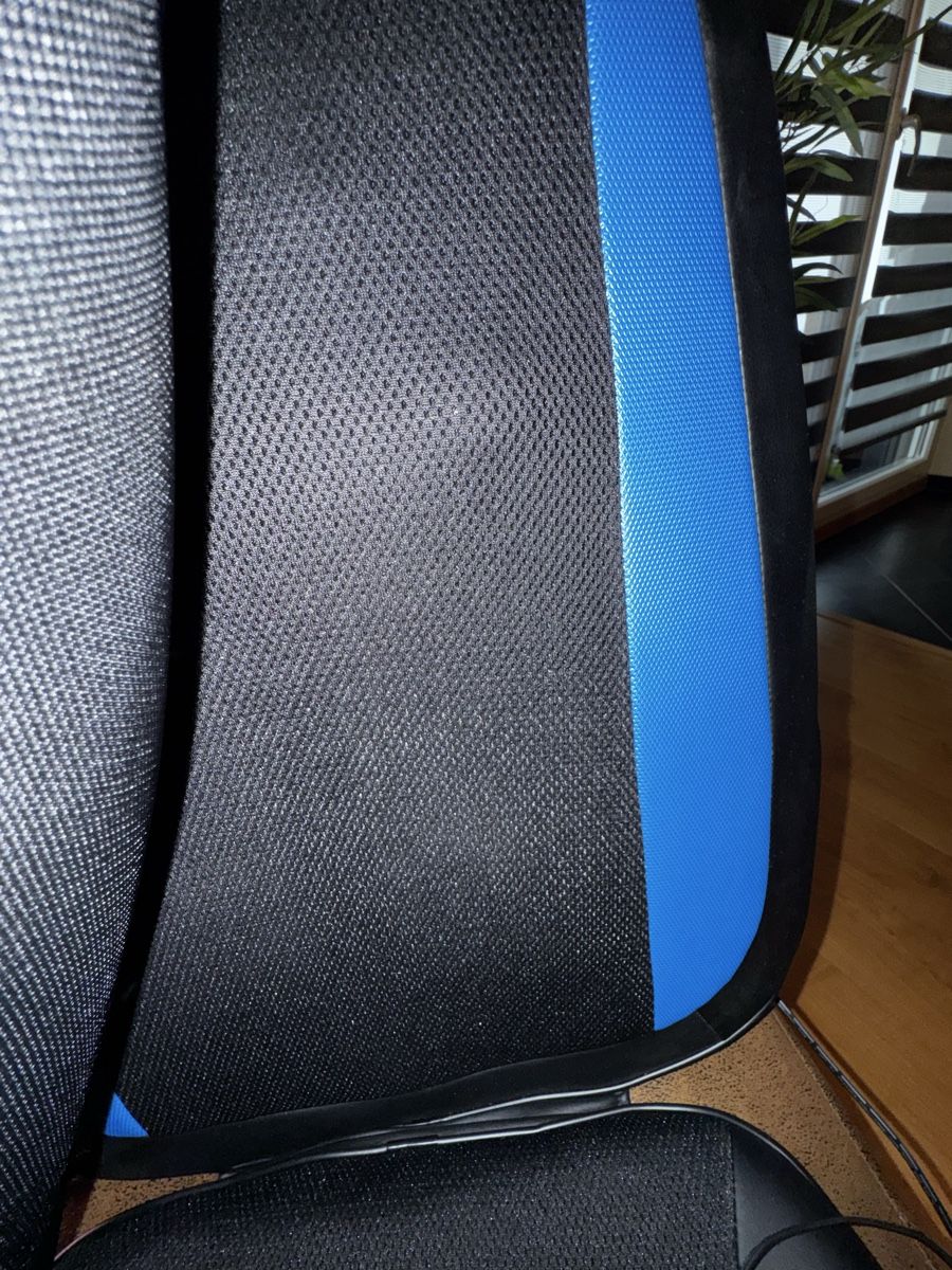 Dispositivi per massaggi: Coussin de massage Comfier Shiatsu chauffant pour dos – Nuovo (secondo la descrizione) da La Chaux de fonds venduto da car_f9yg 2