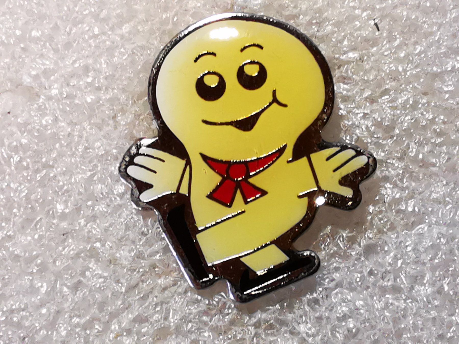 Placchette & Badge: Ansteckpin 57: Maga Bio – Usato da Oppligen venduto da Pin-Fall-Shop