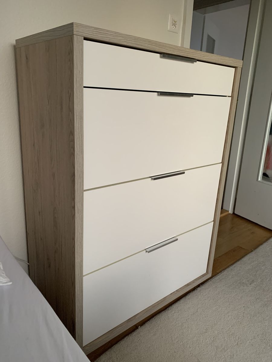 Commodes: Commode 4 tiroirs blanc et bois – D'occasion à Neuchâtel par jopro