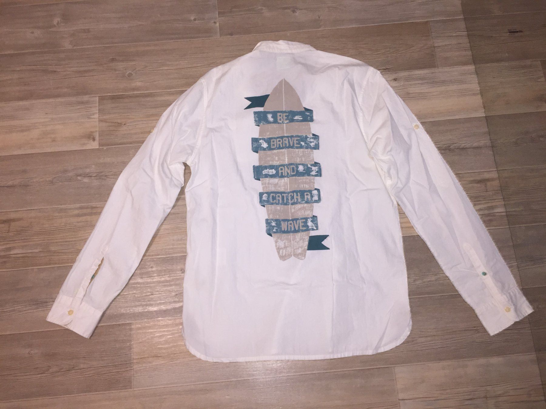 Camicie, T-shirt & Polo: Chemise SURF LUNCH  Taille 14 ans – Nuovo e nell'imballaggio originale da Cossonay-ville venduto da Super-Price-Quality 1