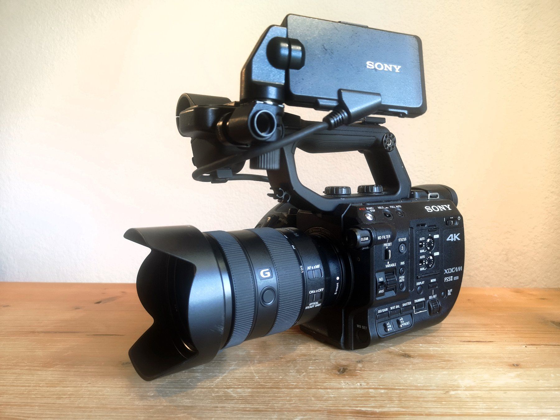 Sony Videocamere: Sony FS5 Mark II complète (optique + micros + accessoires) – Usato da Allaman venduto da Niko_kiwi 1
