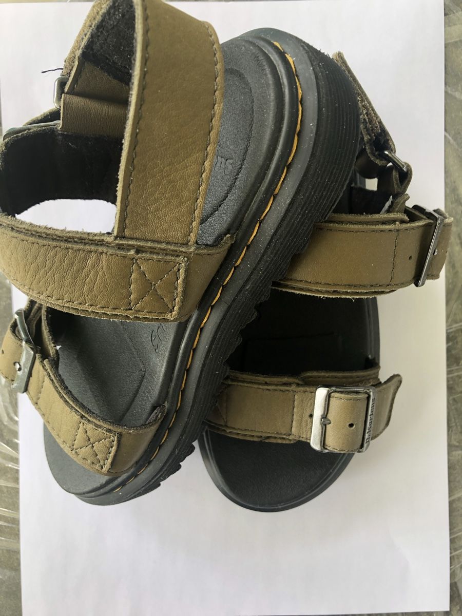 Dr. Martens Scarpe per ragazzi: Kinder Sandalen – Usato da Solothurn venduto da galinka 1