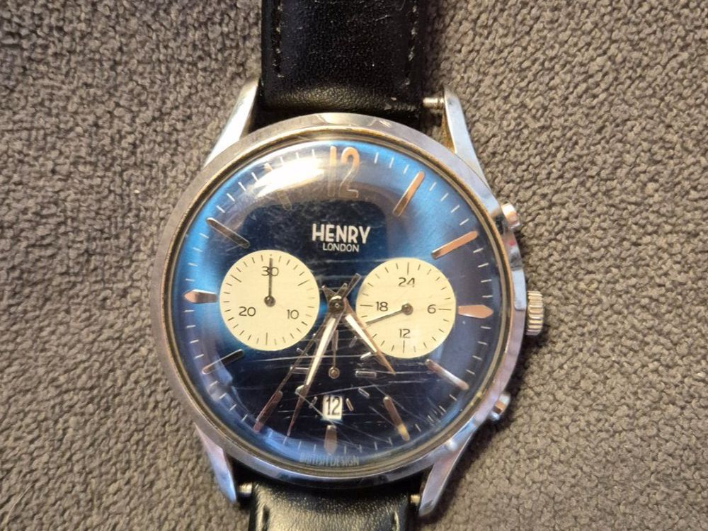 Henry London Uhr, Top Design, Lederband (Gebraucht) in Niederweningen ...