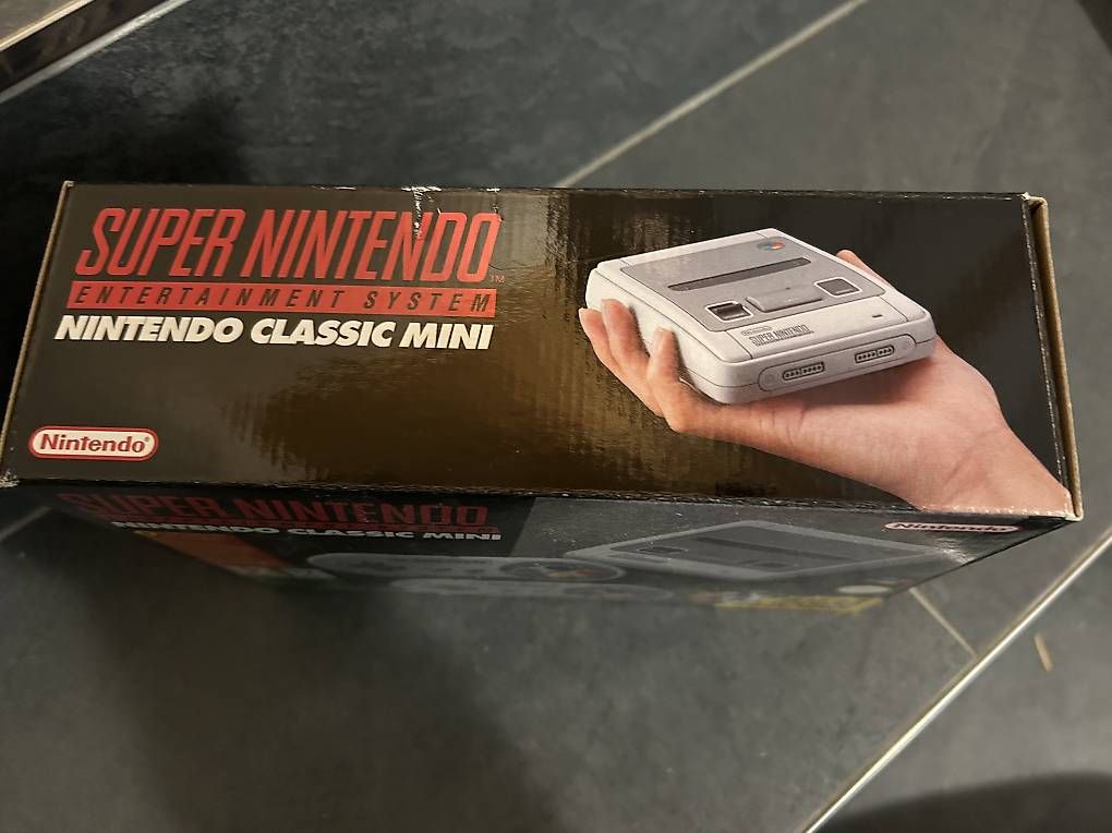 Nintendo Console: Super Nintendo Classic Mini (Neu!) – Nuovo e nell'imballaggio originale da Häggenschwil venduto da laesskerc 1