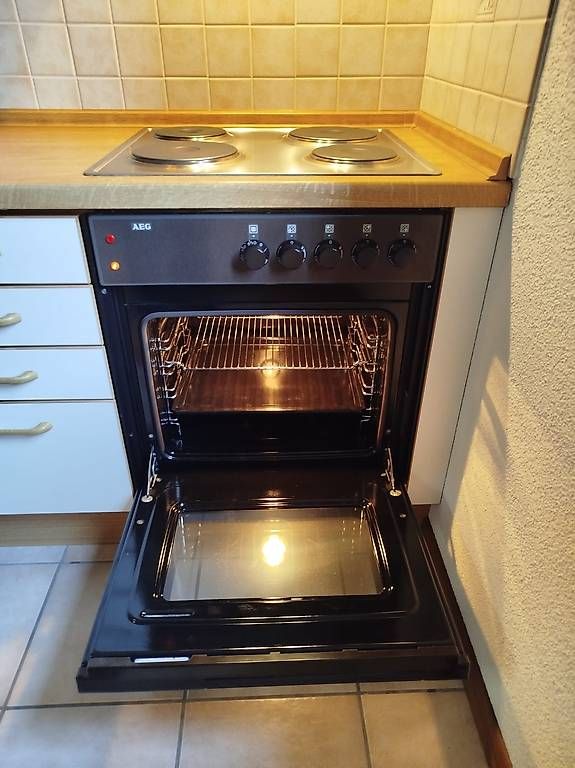 Komplettküchen: Cucina e 3 poltrone – Gebraucht aus Locarno von inf_cl25 2