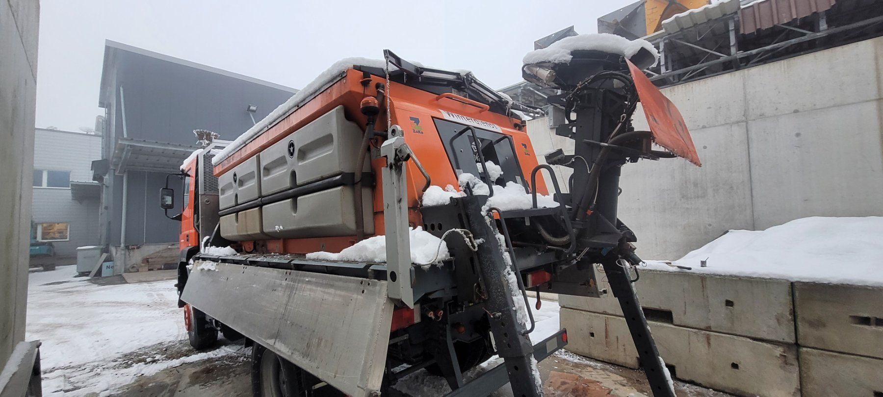 Toutes les machines: Salzstreuer – D'occasion à Kerns par avr75