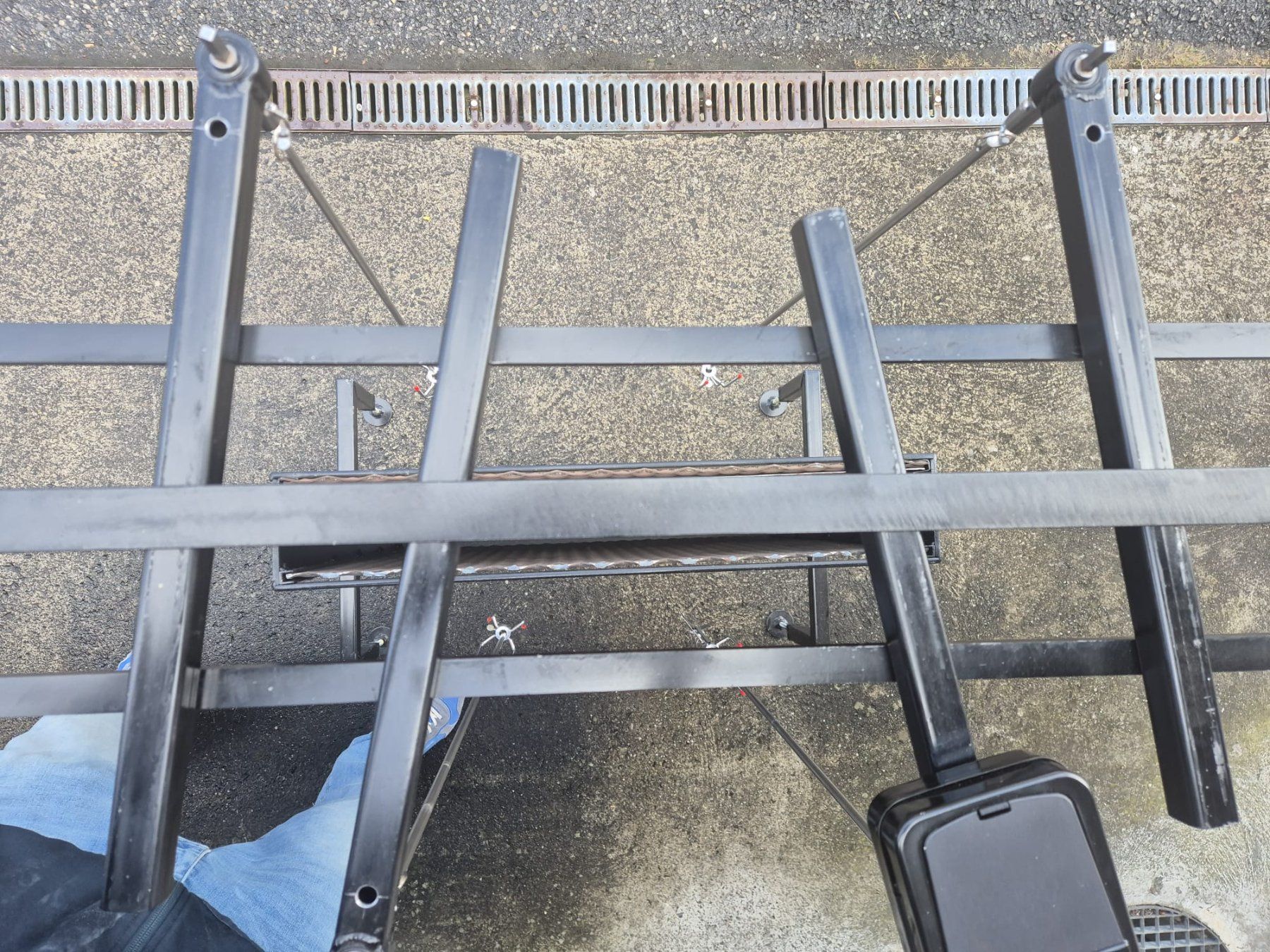 Griglie: Grill pour broches pendues. – Nuovo (secondo la descrizione) da arconciel venduto da schoulon 2