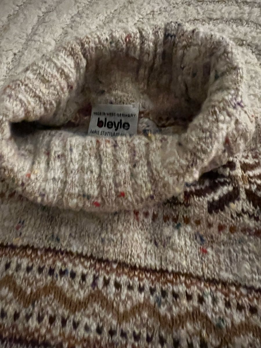 Maglioni & Felpe: Vintage Rollkragenpullover Bleyle  Beige mit Muster, Gr.S/M – Usato da Luterbach venduto da vatab 3