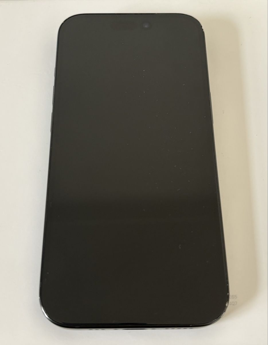 Apple Portables: iPhone 15, 128GB, Schwarz – D'occasion à Basel par Michele4123 1