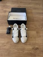 Sneakers Numeris schwarz weiss neu in Originalbox